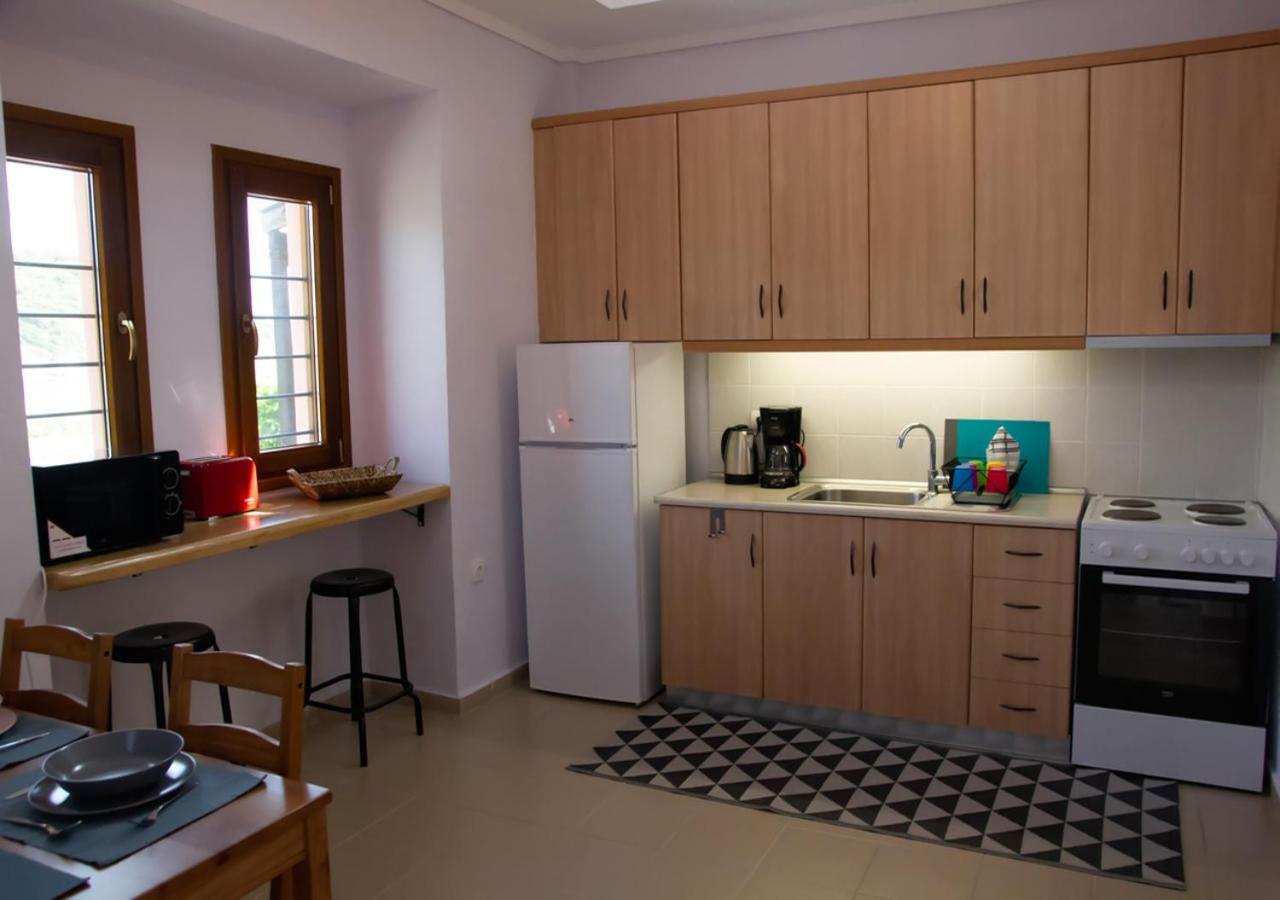 Beachfront Stylish Maisonette In Ierissos Dış mekan fotoğraf